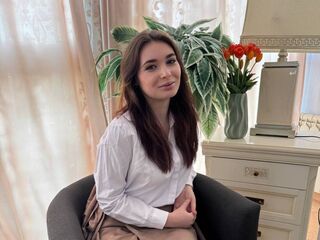 chatroom web cam QueenieHails