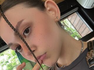 adult livecam RebbecaKennemer