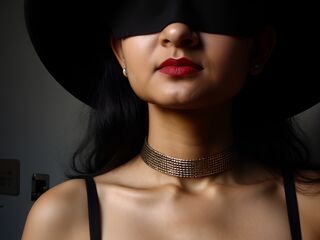 adult cam show RittikaPoddar