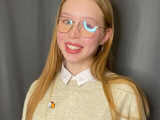 girl chat RomanaGuethle