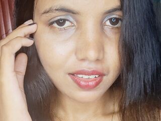 hot girl live cam Rubbynarani