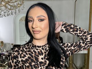 camgirl spreading pussy SabynaMarie