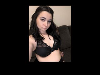 hot strip tease web cam SashaMaroon