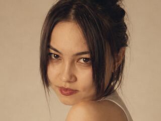 naked girl with webcam masturbating with dildo SeeBugl