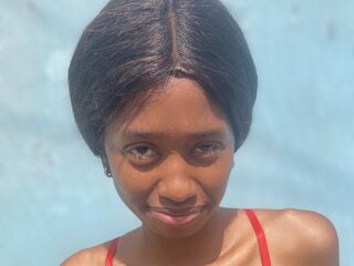 girl chatroom SelenaTate