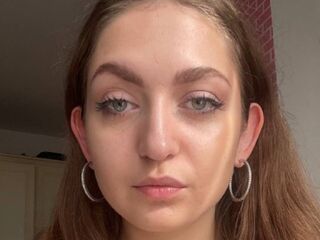 webcam pic ShaniFland