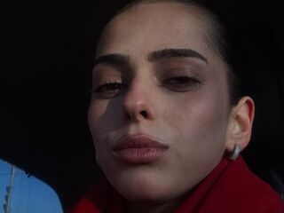 naked camgirl SheritaGittinger