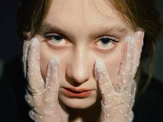 hot cam slut SheryKozlowski