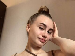 cyber sex cams SofiyaWite