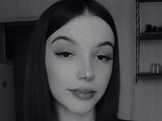chatroom cam SoilaHoyles
