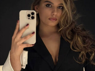 livecam photo TaHillmer