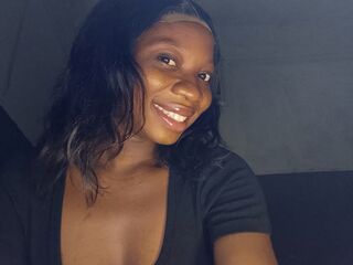 topless girl TinaReuben