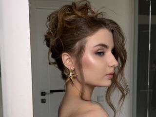 topless camgirl TondaGelo