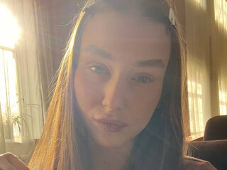naked webcam girl video TristaCarmody