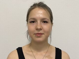 camgirl chat room TrudiPernell