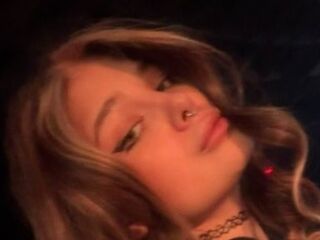 nude webcam girl picture ViolaKerelina