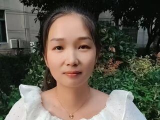 camslut showing pussy Yingmeizi